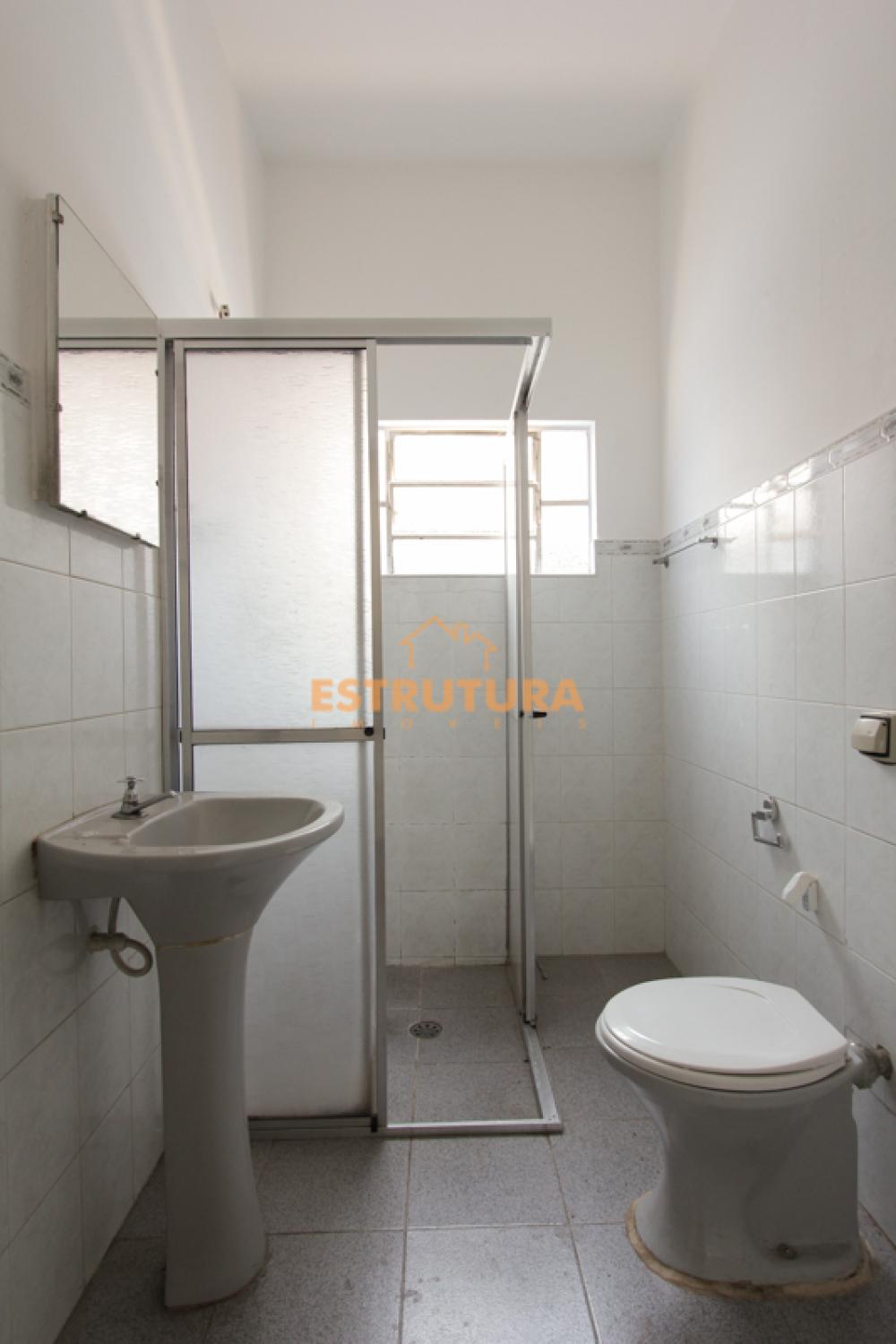 Alugar Casa / Padrão em Rio Claro R$ 1.700,00 - Foto 9