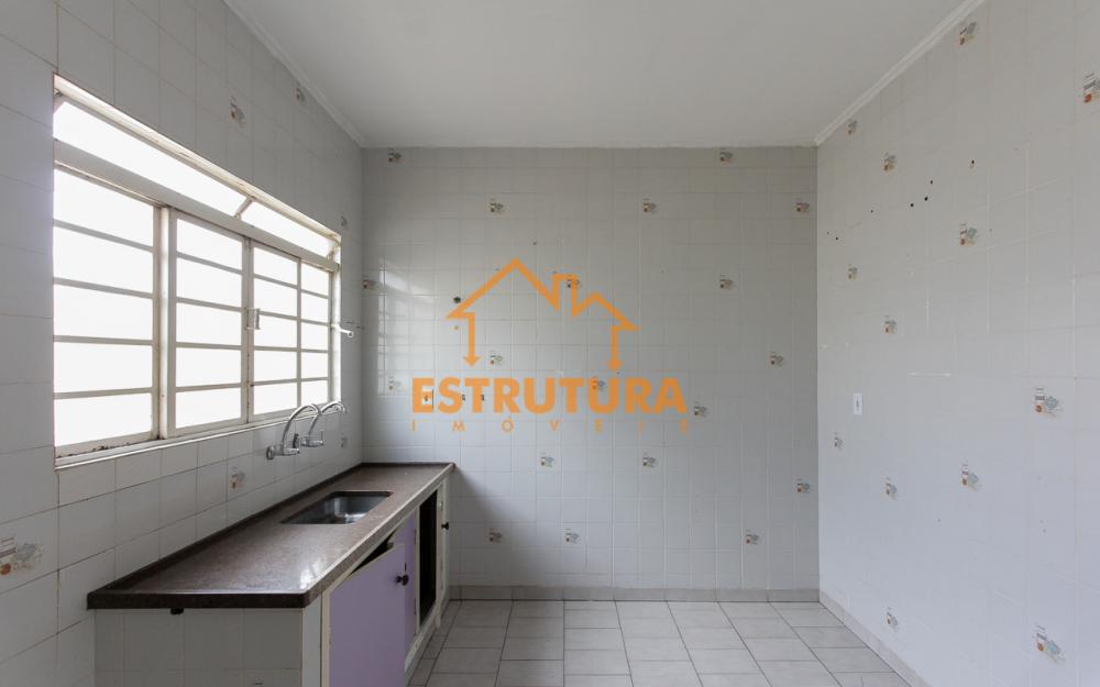 Alugar Casa / Padr&atilde;o em Rio Claro R$ 1.650,00 - Foto 10