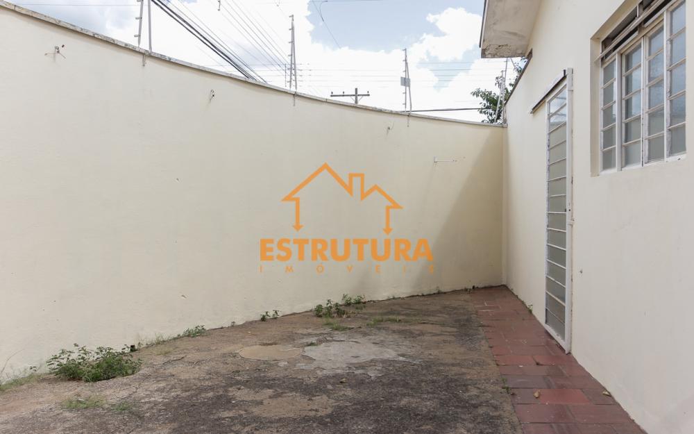 Alugar Casa / Padr&atilde;o em Rio Claro R$ 1.650,00 - Foto 14