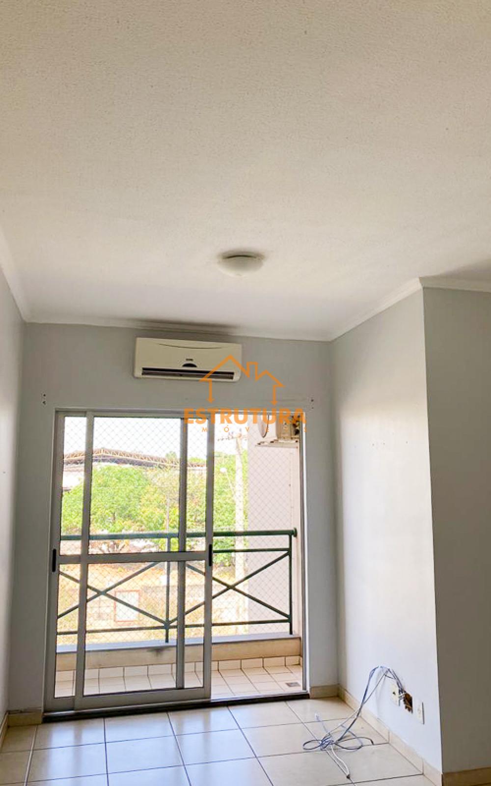 Comprar Apartamento / Padrão em Rio Claro R$ 235.000,00 - Foto 3