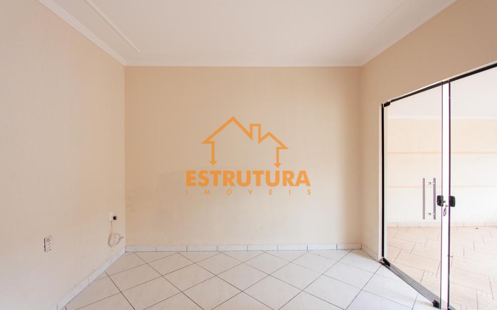 Alugar Casa / Padrão em Rio Claro R$ 1.250,00 - Foto 2