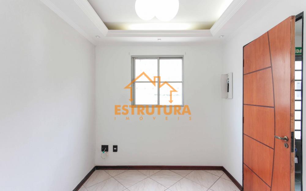 Alugar Apartamento / Padrão em Rio Claro R$ 450,00 - Foto 2