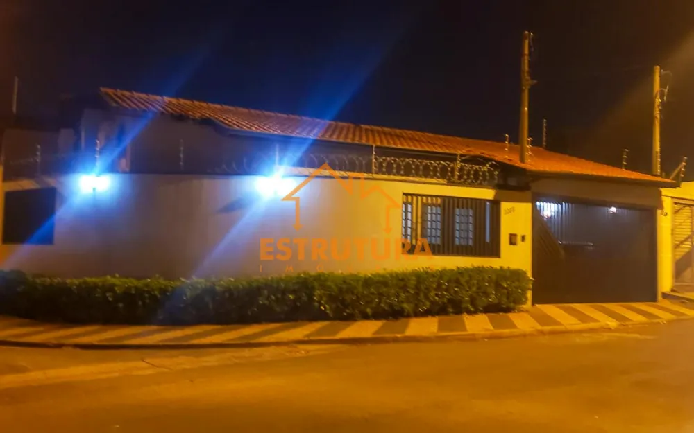 Comprar Residencial / Casa Padrão em Rio Claro R$ 500.000,00 - Foto 1