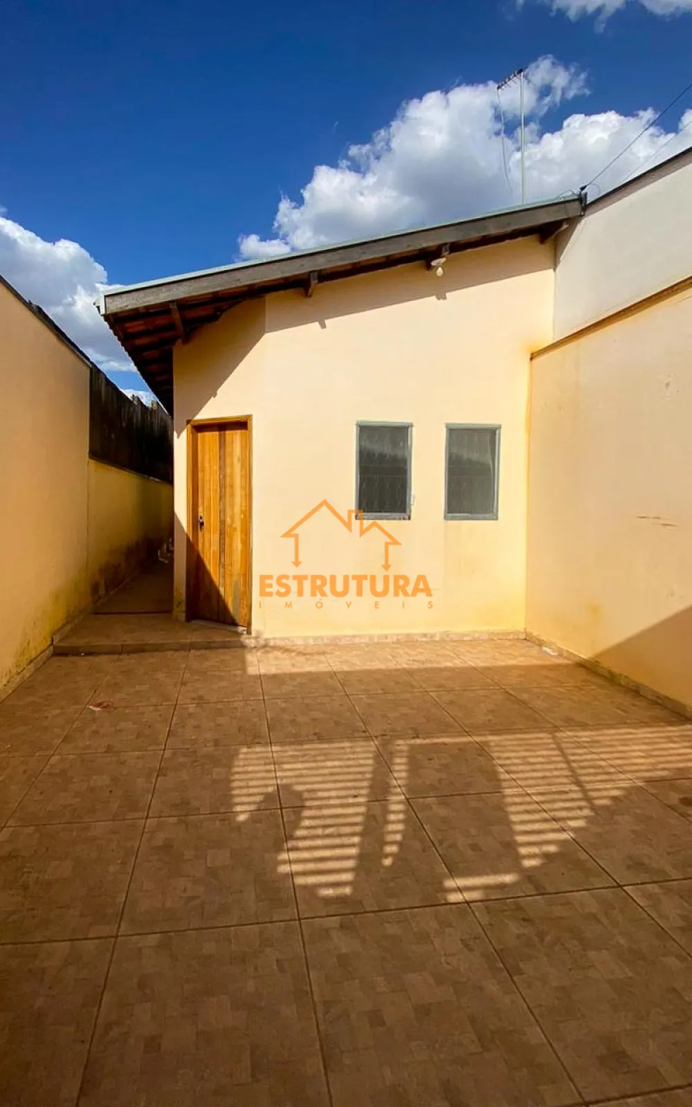 Alugar Casa / Padrão em Rio Claro R$ 1.570,00 - Foto 1