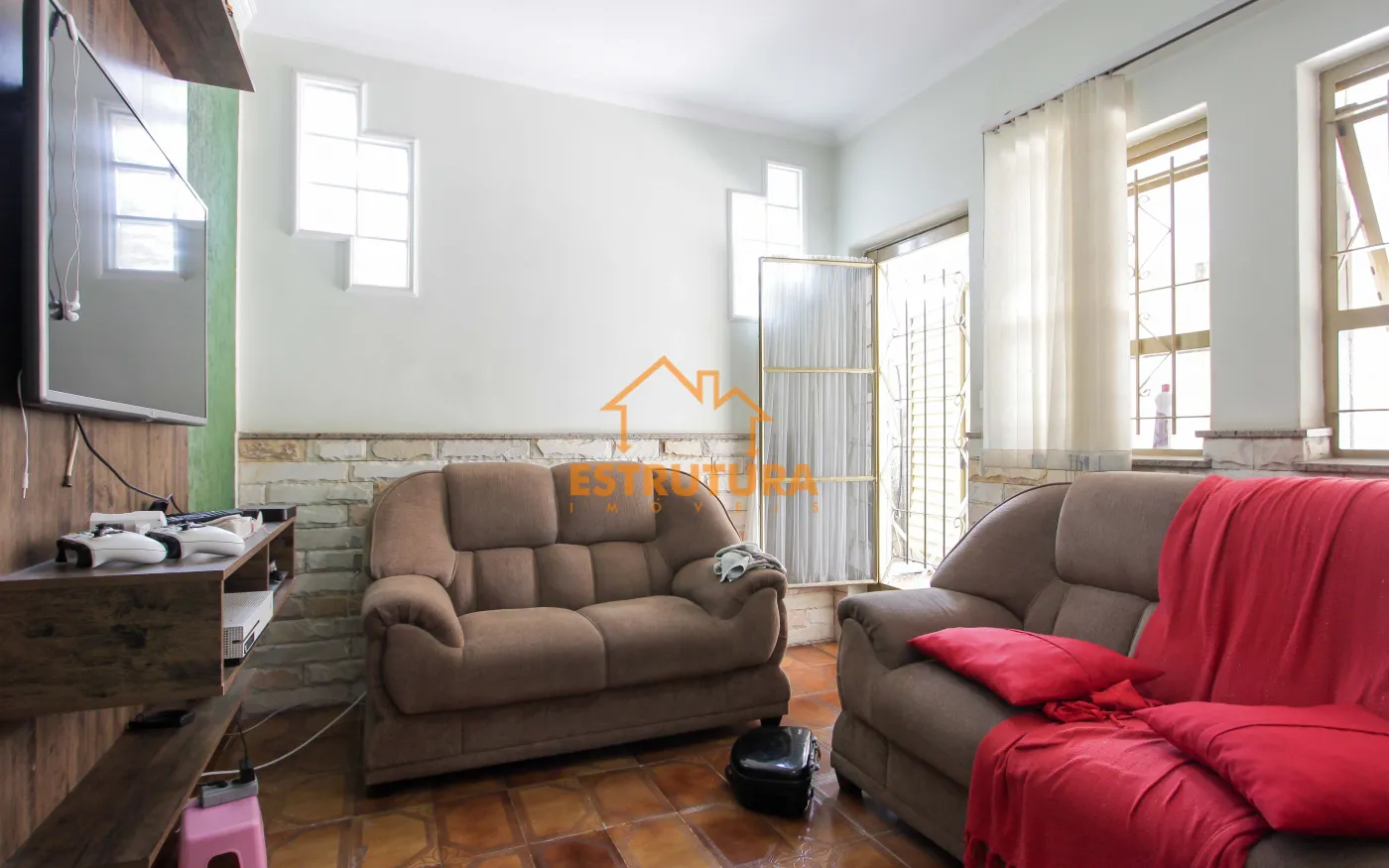 Comprar Residencial / Casa Padrão em Rio Claro R$ 330.000,00 - Foto 2