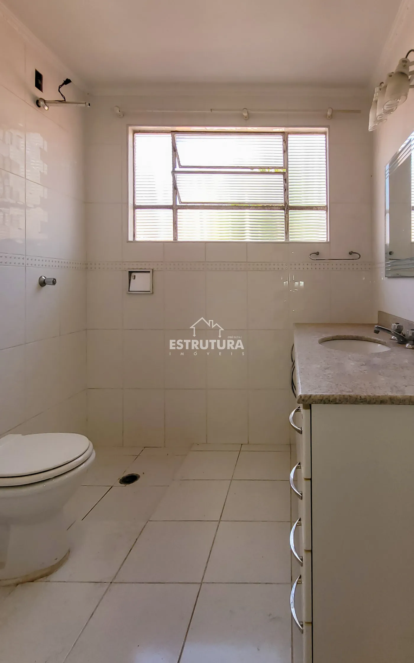 Alugar Comercial / Casa Comercial em Rio Claro R$ 2.000,00 - Foto 17