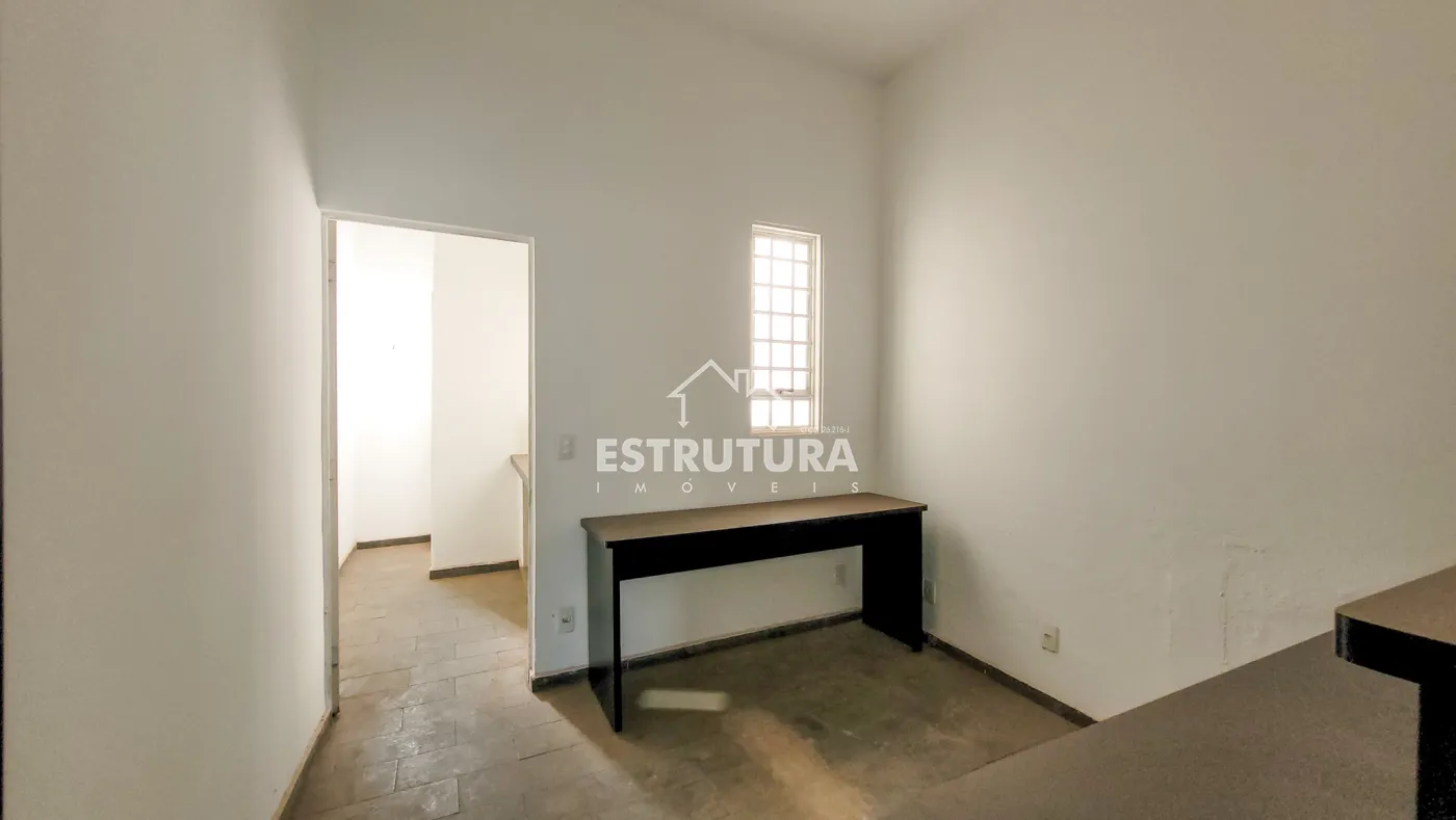 Alugar Comercial / Salão em Rio Claro R$ 1.550,00 - Foto 3