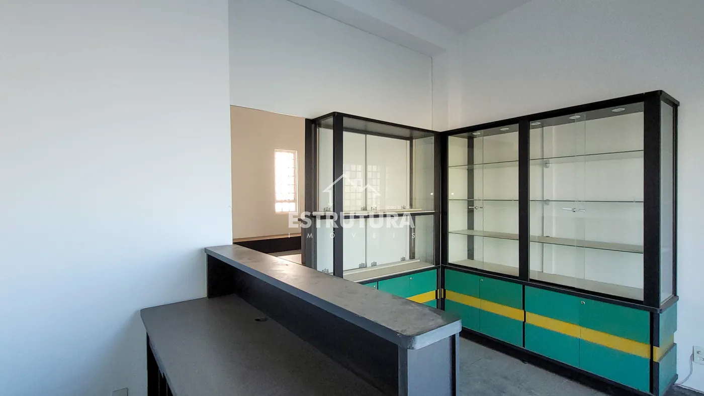 Alugar Comercial / Salão em Rio Claro R$ 1.550,00 - Foto 1