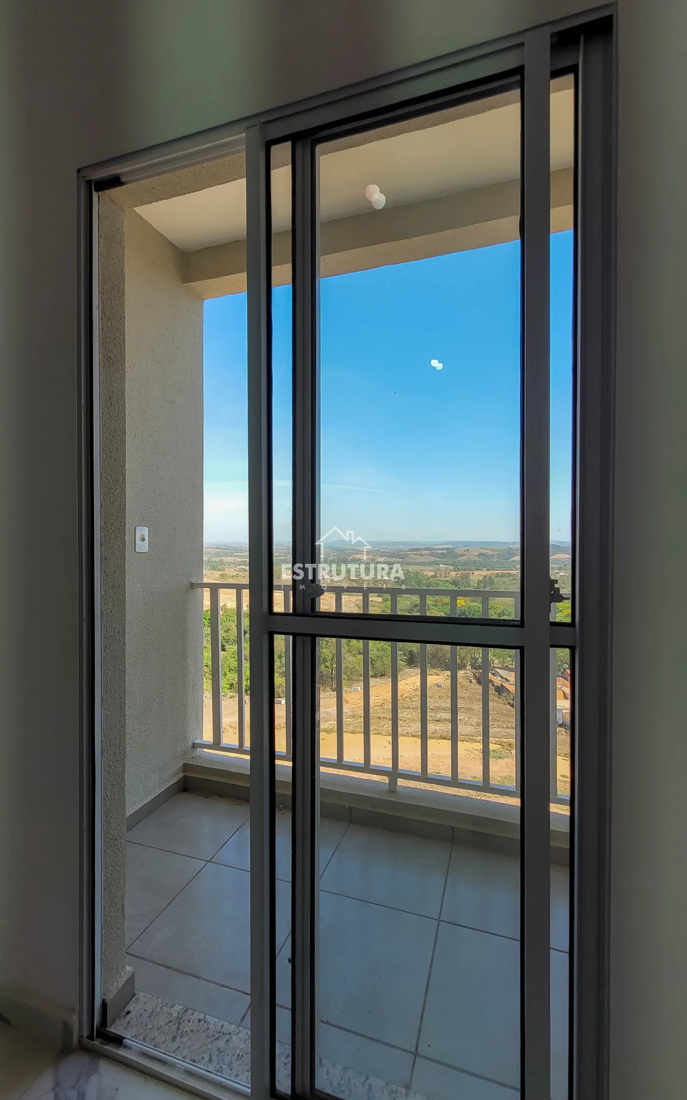 Alugar Apartamento / Padrão em Rio Claro R$ 1.000,00 - Foto 3