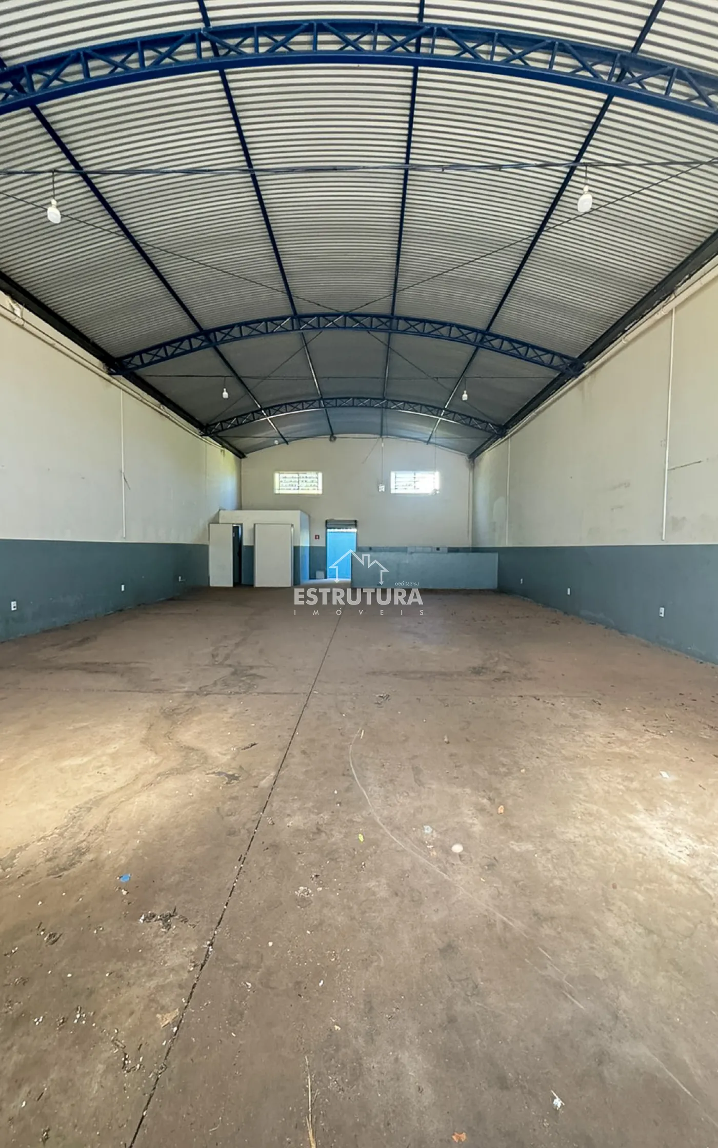Alugar Comercial / Barracão em Rio Claro R$ 3.300,00 - Foto 1