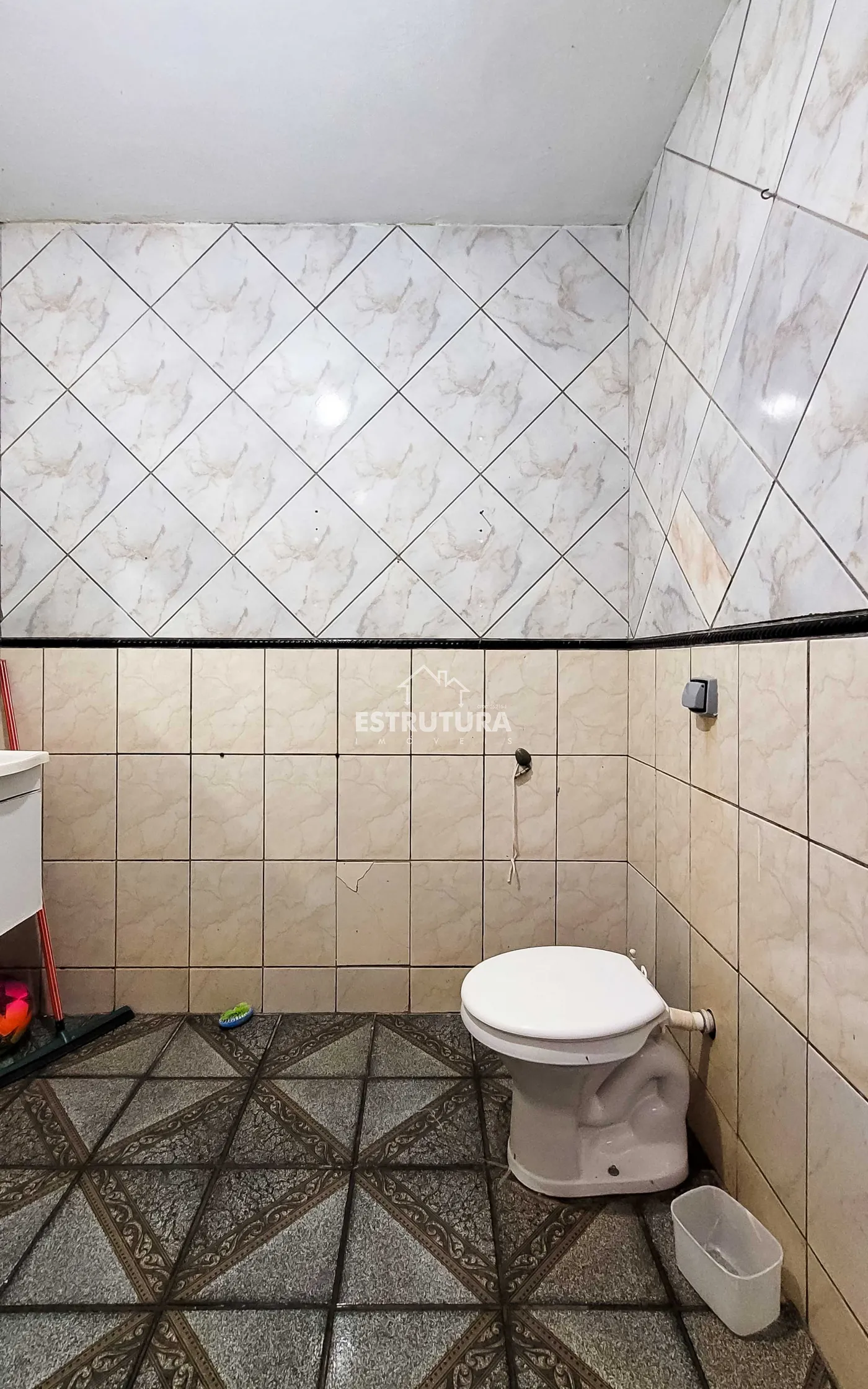 Comprar Casa / Padrão em Santa Gertrudes R$ 450.000,00 - Foto 6