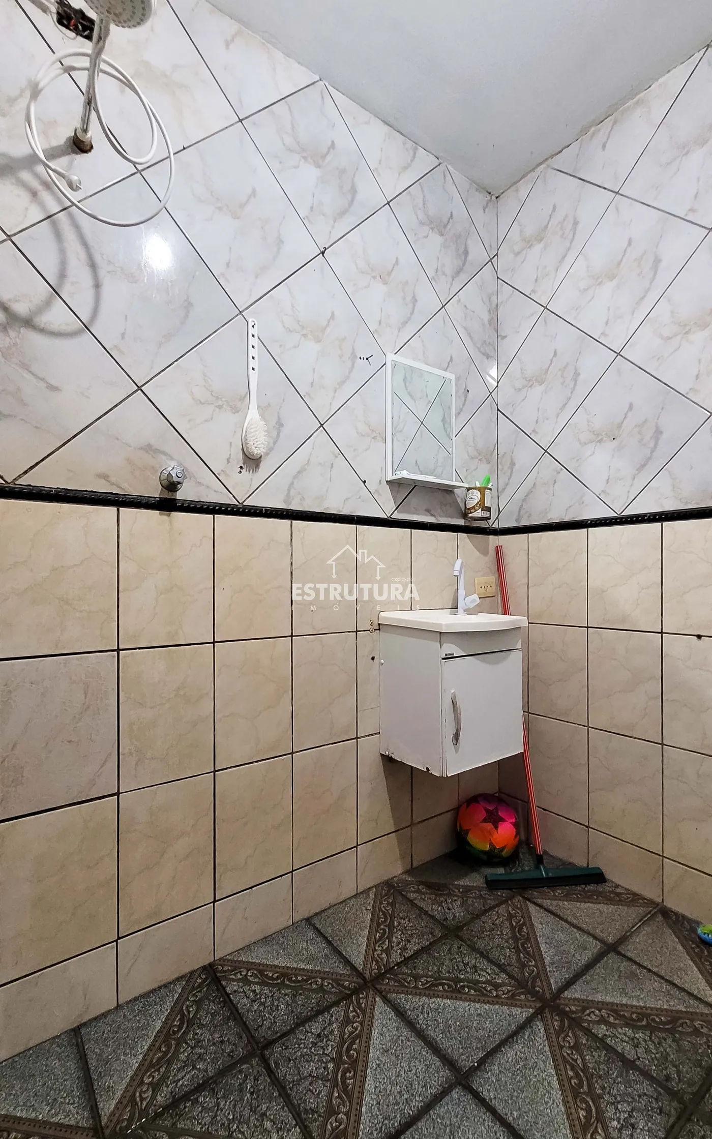 Comprar Casa / Padrão em Santa Gertrudes R$ 450.000,00 - Foto 7
