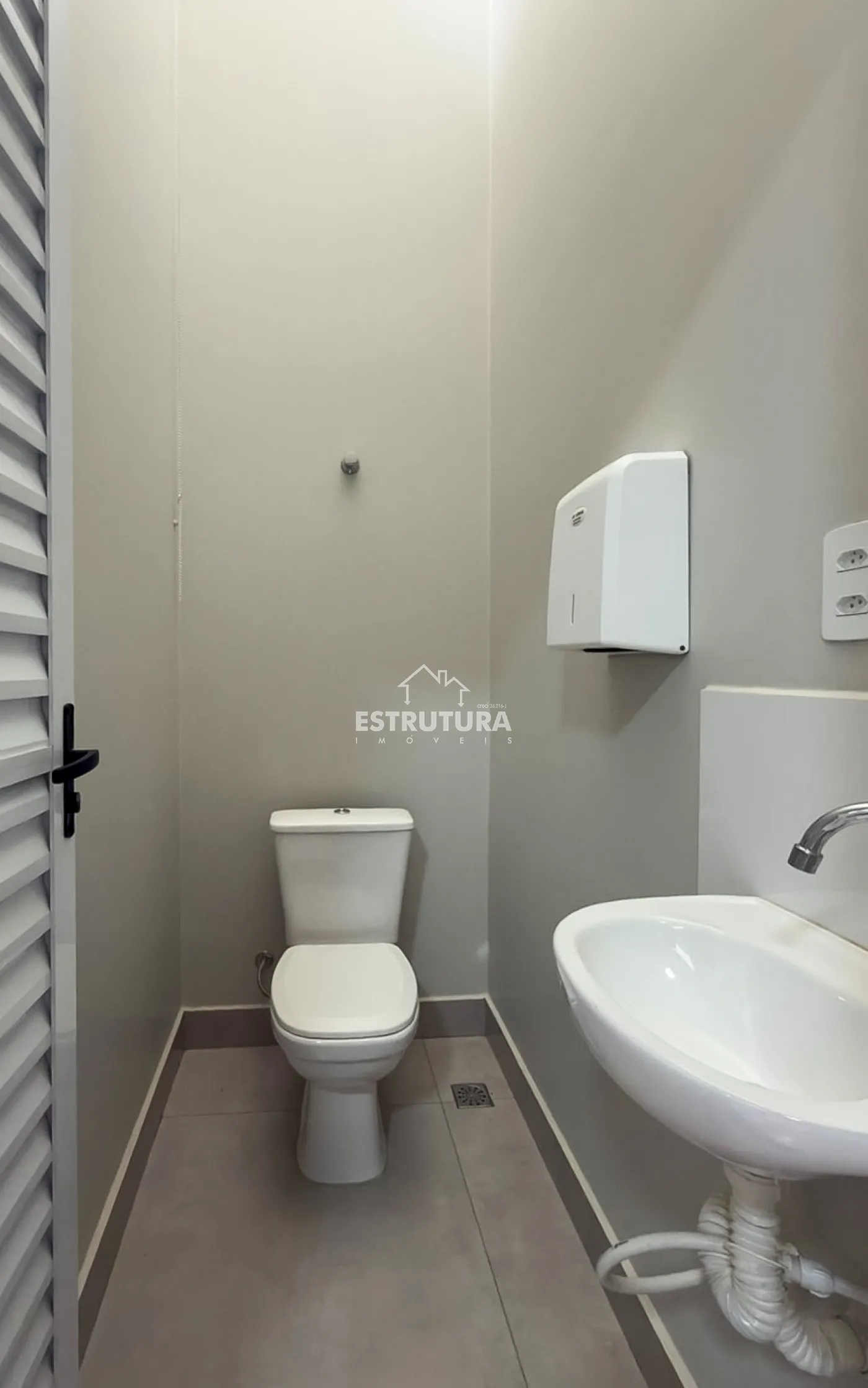 Alugar Comercial / Sala em Rio Claro R$ 750,00 - Foto 4