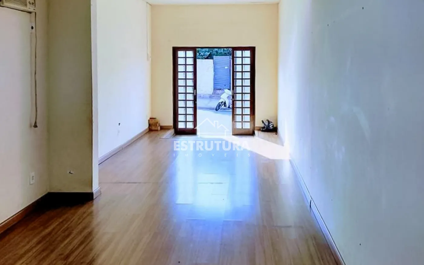 Alugar Comercial / Salão em Rio Claro R$ 900,00 - Foto 1