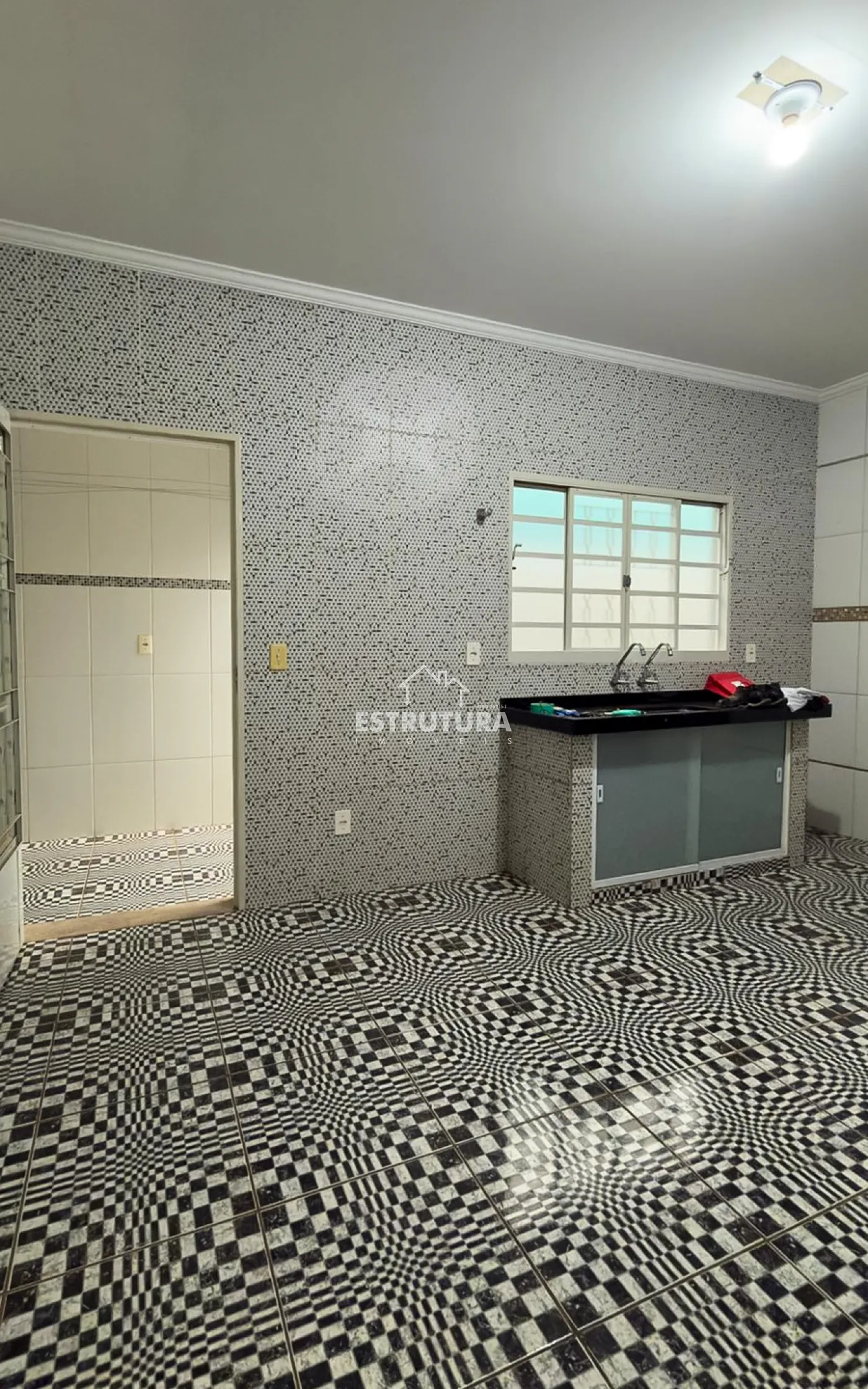 Alugar Casa / Padrão em Santa Gertrudes R$ 2.000,00 - Foto 3