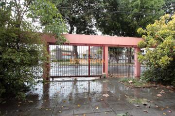 Alugar Casa / Padrão em Rio Claro. apenas R$ 750.000,00