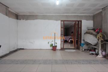 Alugar Residencial / Casa Padrão em Rio Claro. apenas R$ 330.000,00