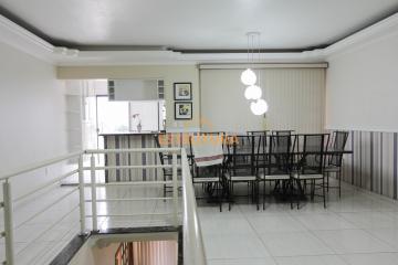 Alugar Casa / Padrão em Rio Claro. apenas R$ 2.500,00