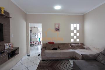 Alugar Residencial / Casa Padrão em Rio Claro. apenas R$ 285.000,00