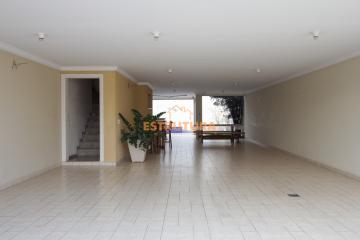 Alugar Residencial / Casa Padrão em Rio Claro. apenas R$ 1.350.000,00