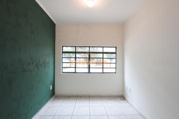Alugar Residencial / Apartamento em Rio Claro. apenas R$ 809,00