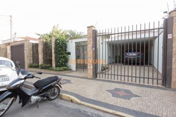 Alugar Residencial / Casa Padrão em Rio Claro. apenas R$ 1.390.000,00