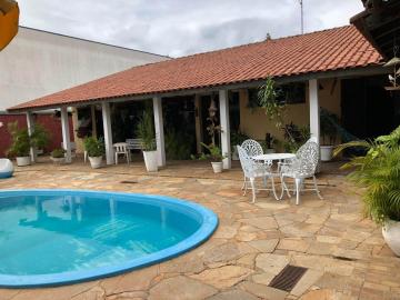 Alugar Residencial / Casa Padrão em Rio Claro. apenas R$ 1.230.000,00
