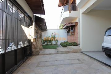 Casa à venda, 374,27m² - Santa Cruz - Rio Claro/SP