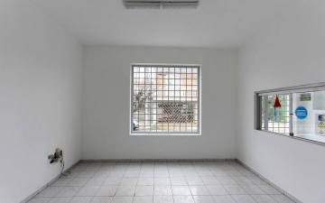 Alugar Comercial / Casa em Rio Claro. apenas R$ 3.900,00