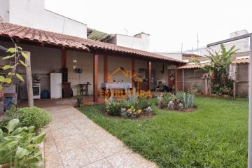 Alugar Residencial / Casa Padrão em Rio Claro. apenas R$ 990.000,00