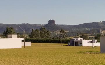 Terreno no Condomínio Estância Cavalinno, 483 m² - Analândia/SP