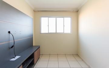 Alugar Residencial / Apartamento em Rio Claro. apenas R$ 950,00