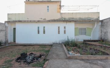 Alugar Residencial / Casa Padrão em Ipeúna. apenas R$ 700,00