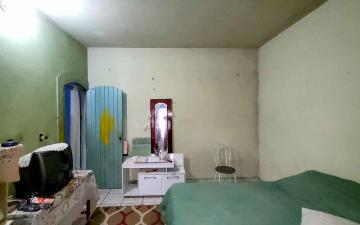 Alugar Residencial / Casa Padrão em Rio Claro. apenas R$ 130.000,00