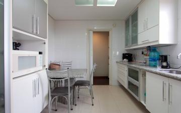 Apartamento com 3 quartos no Edifício Saint Michel, 133 m² - Vila Santo Antônio, Rio Claro/SP