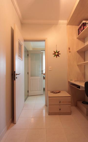 Apartamento com 3 quartos no Edifício Saint Michel, 133 m² - Vila Santo Antônio, Rio Claro/SP