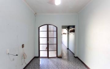 Alugar Residencial / Casa Padrão em Rio Claro. apenas R$ 370.000,00