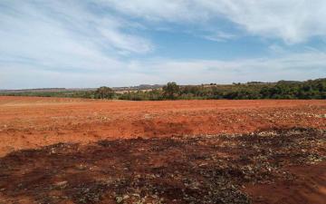 Fazenda à venda com 125,50 alq. Zona Rural, Campina Verde/MG