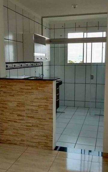 Alugar Apartamento / Padrão em Rio Claro. apenas R$ 171.000,00