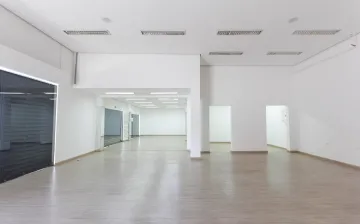 Salão Comercial / Centro