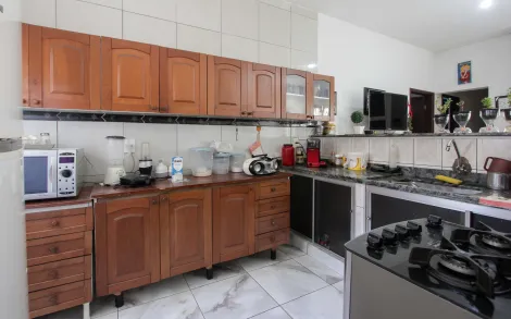 Sobrado Residencial com 6 quartos, 198m² - Vila Paulista, Rio Claro/SP