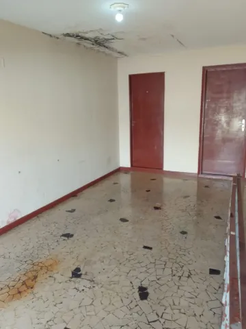 Alugar Comercial / Sala em Rio Claro. apenas R$ 800,00