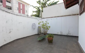 Casa Residencial com 300 metros ²