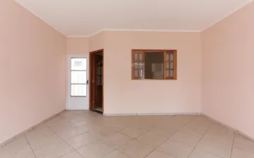 Alugar Residencial / Casa Padrão em Rio Claro. apenas R$ 1.600,00