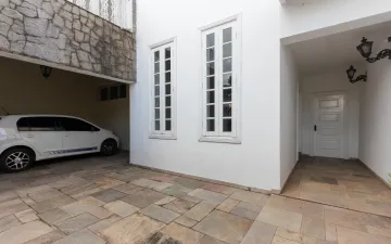 Alugar Residencial / Casa Padrão em Rio Claro. apenas R$ 4.000,00