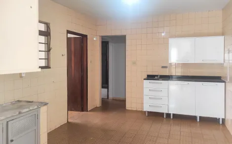 Alugar Residencial / Casa Padrão em Rio Claro. apenas R$ 1.600,00