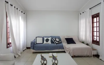 Alugar Residencial / Casa Padrão em Rio Claro. apenas R$ 1.197.000,00