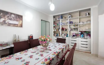 Casa Residencial com 3 quartos, 440m² - Vila Nova, Rio Claro/SP