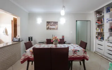 Casa Residencial com 3 quartos, 440m² - Vila Nova, Rio Claro/SP