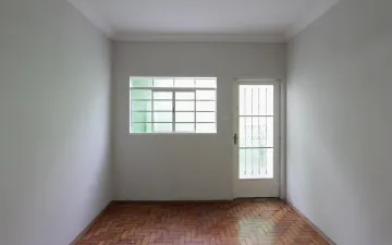 Alugar Residencial / Casa Padrão em Rio Claro. apenas R$ 1.500,00